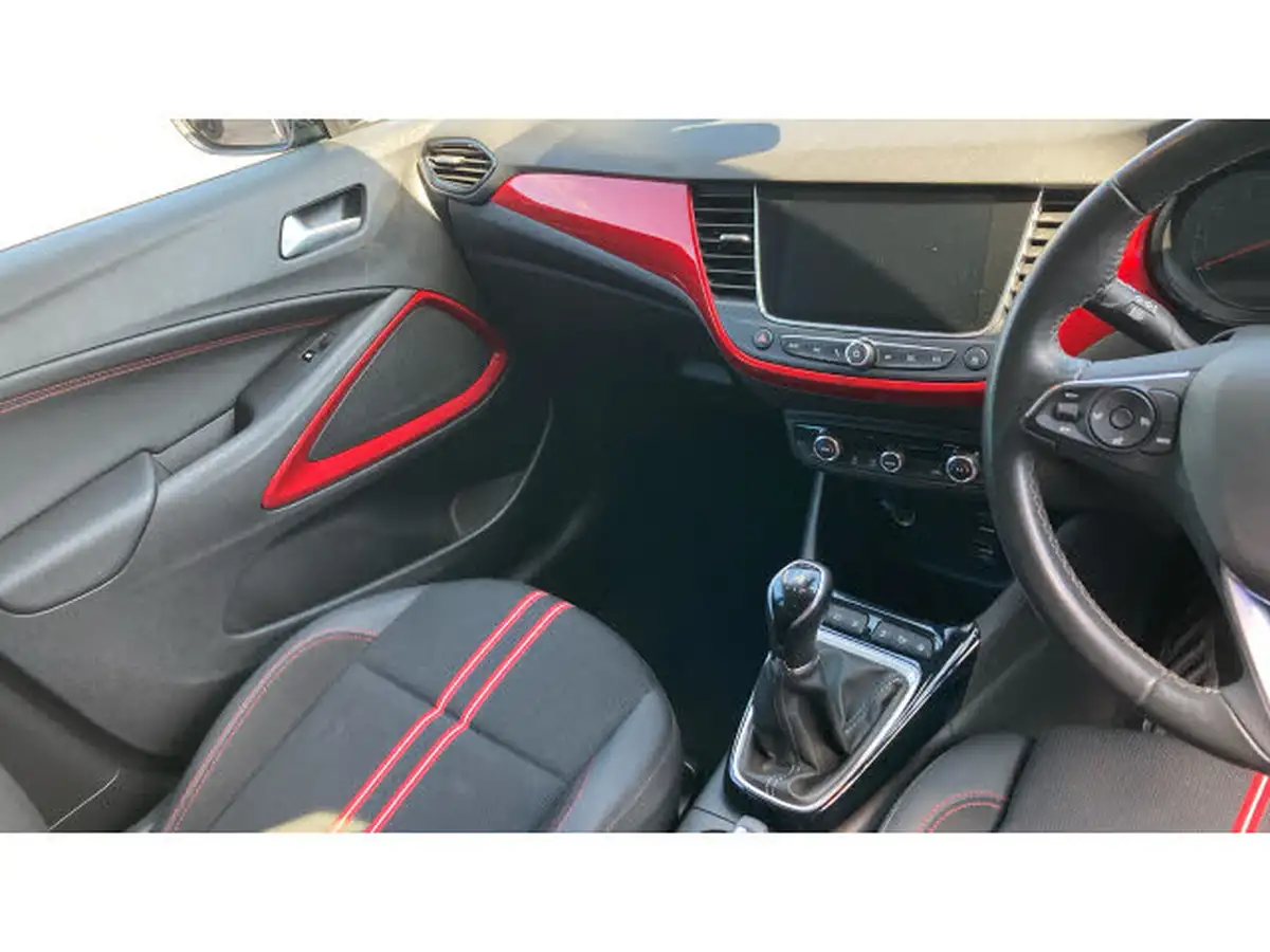 2022-vauxhall-crossland-12i-gs-line-big-13