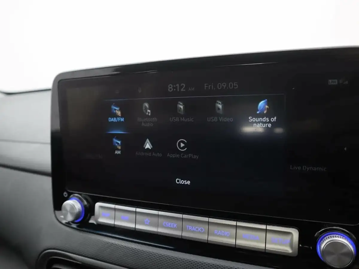 2022-hyundai-kona-e-se-connect-big-15