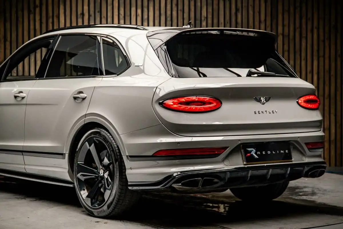 2021-bentley-bentayga-40-v8-big-19