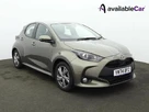 2024-toyota-yaris-15-vvt-i-icon-small-0