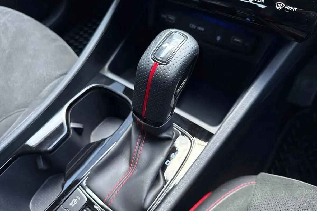 2023-hyundai-tucson-16-t-gdi-n-line-150ps-48-volt-mhev-dct-big-21