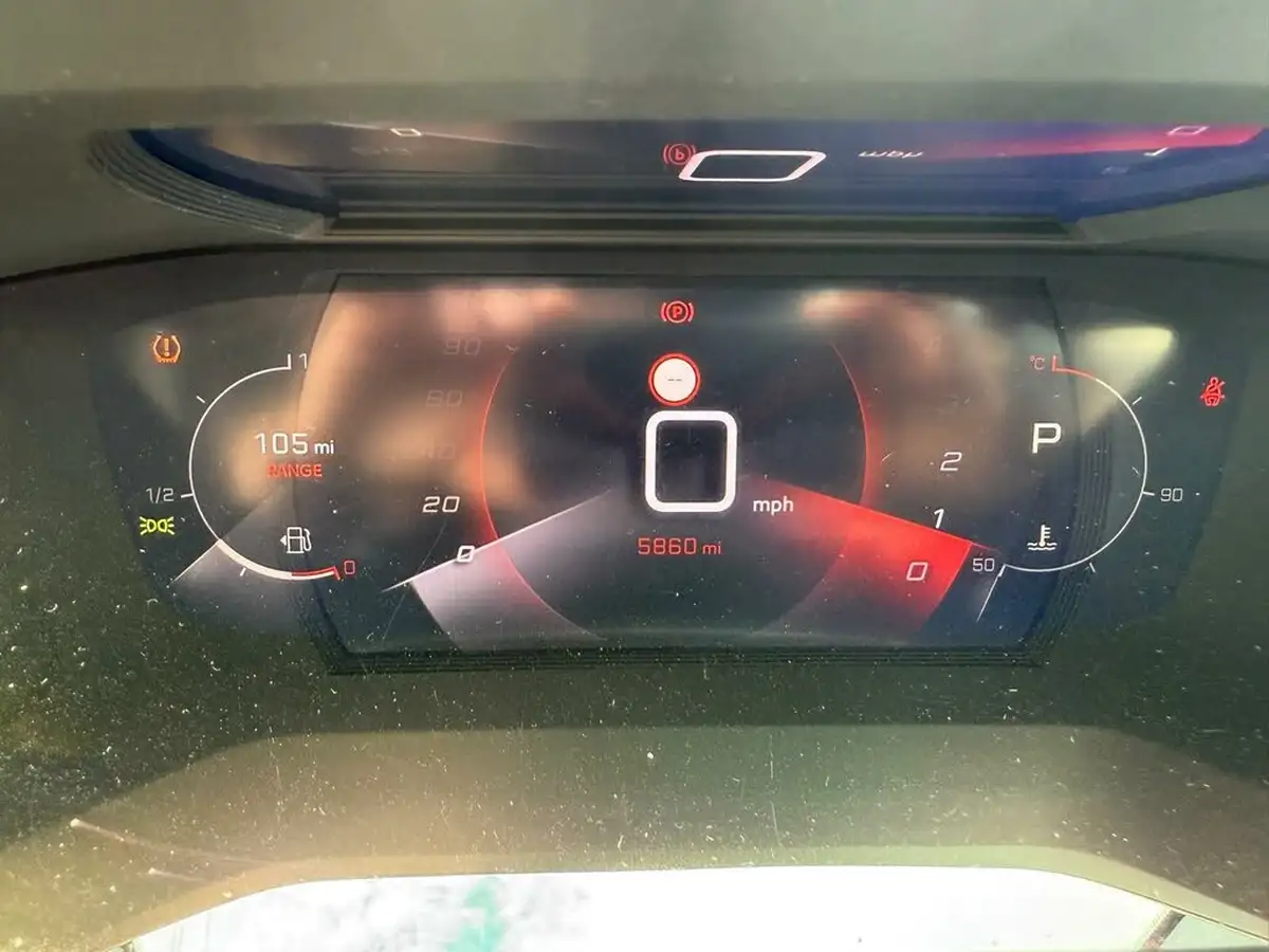 2022-peugeot-2008-suv-12-puretech-gt-eat8-big-14