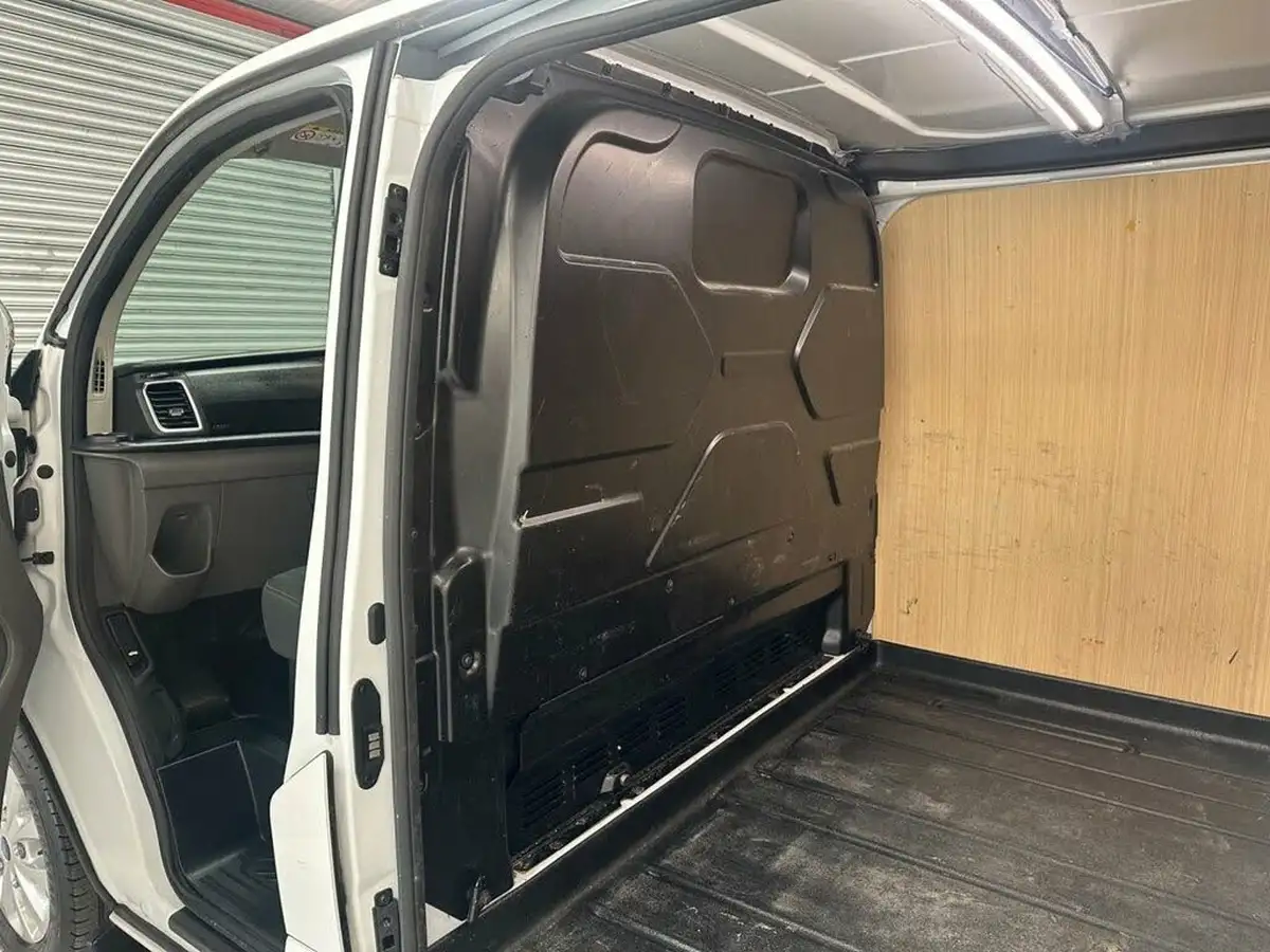 2023-ford-transit-custom-20tdci-300-l1h1-limited-130pseu6d-panel-van-1997cc-big-22