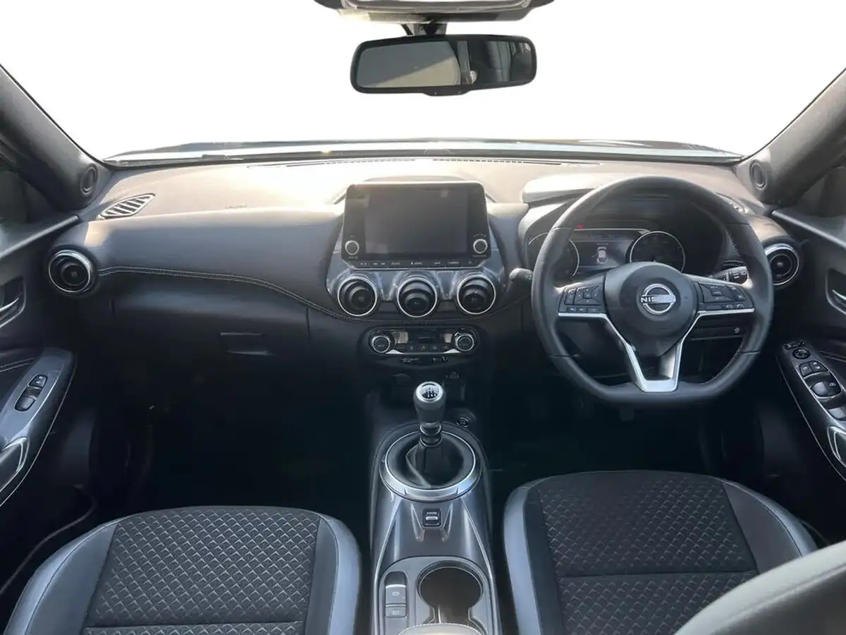 2024-nissan-juke-10-dig-t-n-connecta-big-2