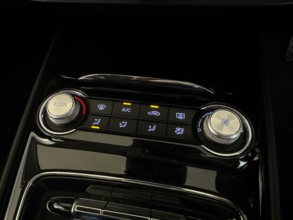 2022-mg-mg5-e-excite-ev-long-range-big-18