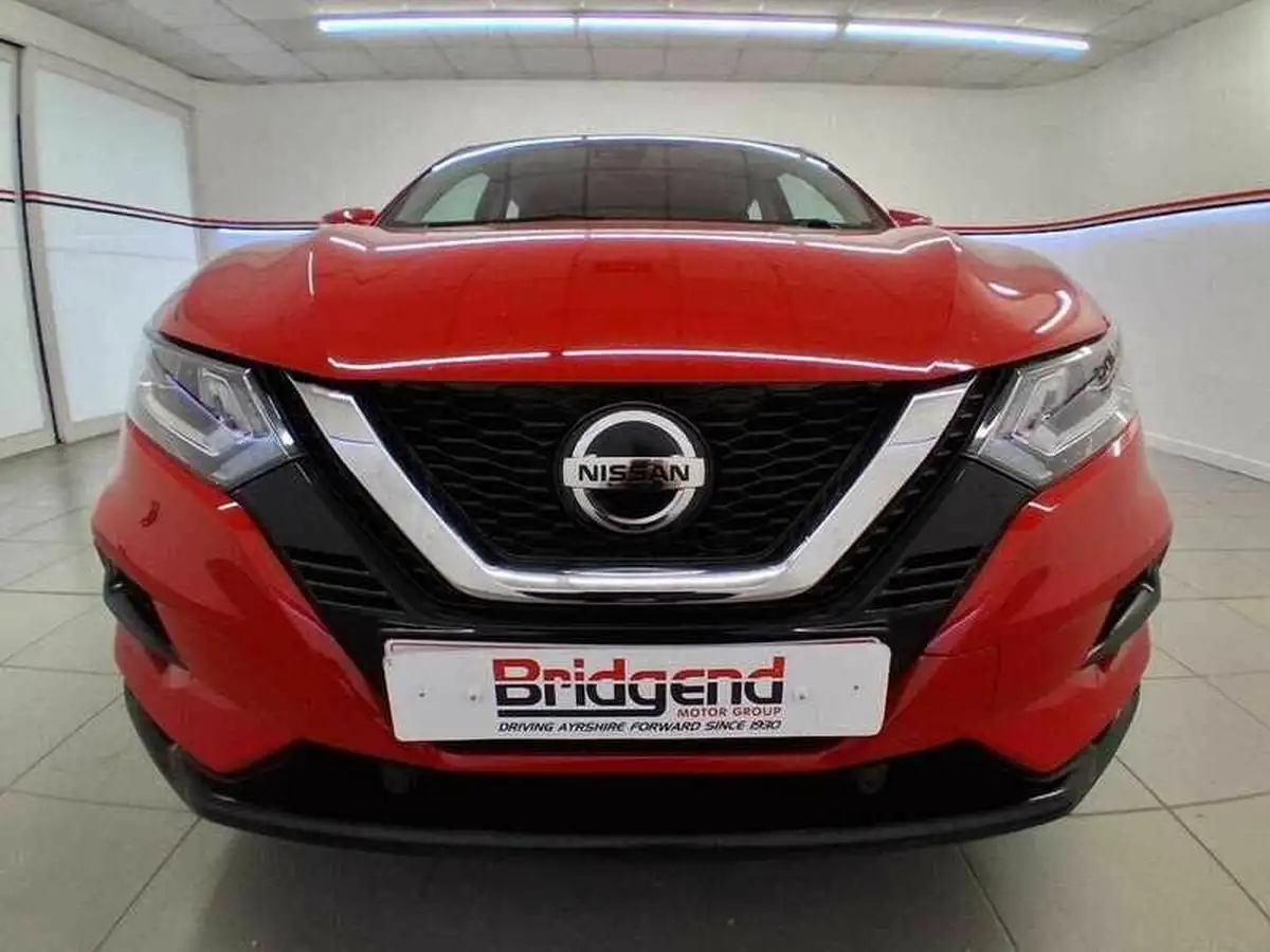 2020-nissan-qashqai-13-dig-t-acenta-premium-140ps-big-1