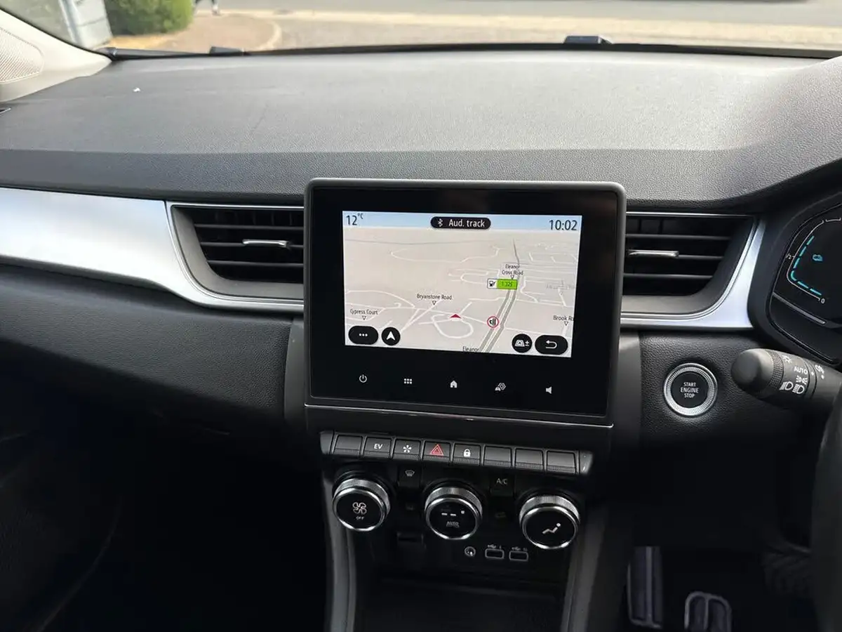 2024-renault-captur-16-techno-145ps-full-big-19