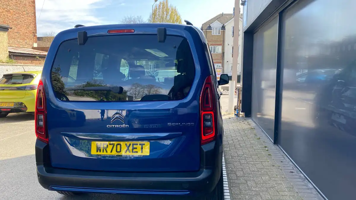2020-citroen-berlingo-15bluehdi-flair-xtr-m-size-100ps-big-8