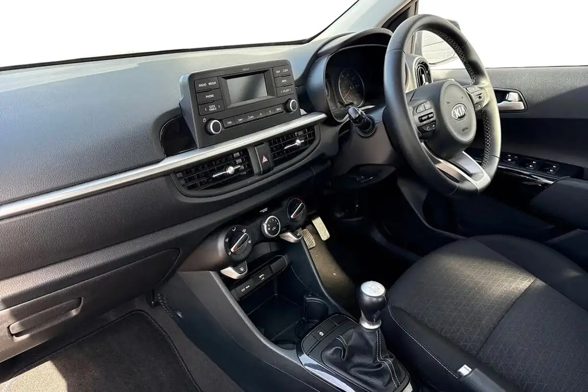 2021-kia-picanto-10-2-big-14
