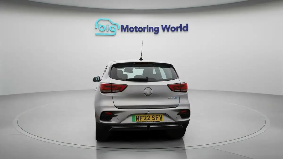2022-mg-zs-suv-e-se-ev-176ps-big-6