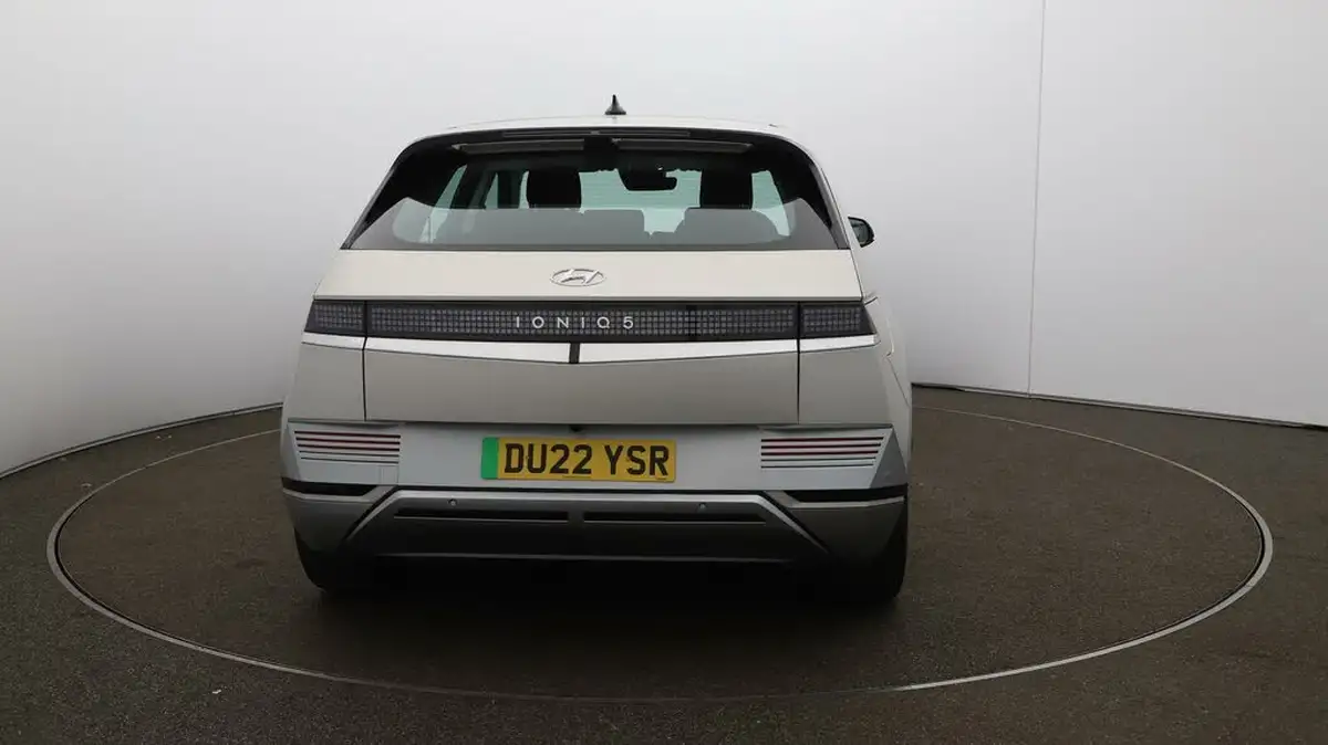 2022-hyundai-ioniq-5-e-premium-217ps-73kwh-rwd-big-54