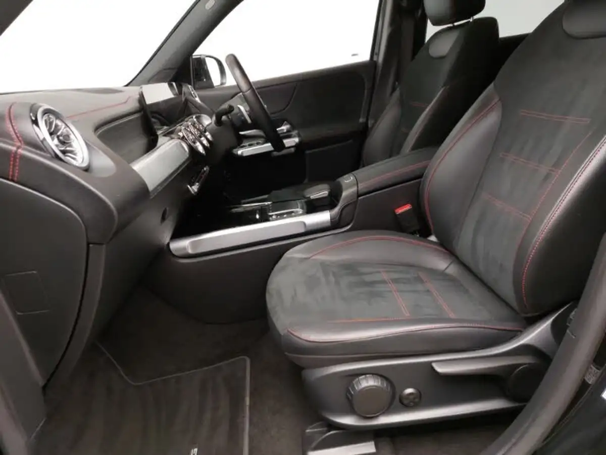 2022-mercedes-benz-eqb-e-eqb-300-amg-line-big-4