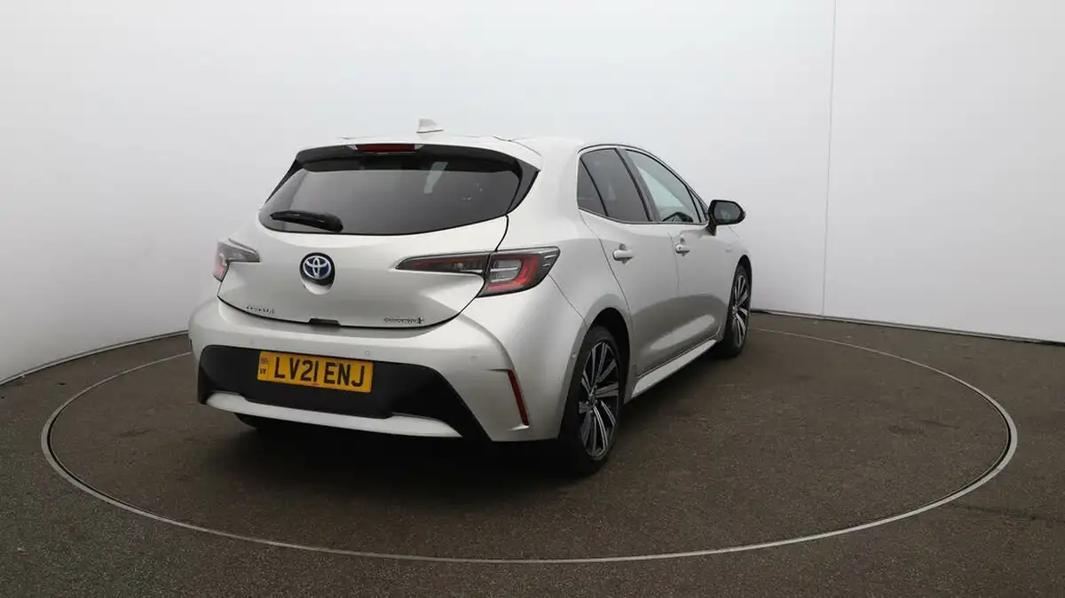 2021-toyota-corolla-18-vvt-i-design-spare-wheel-hatchback-5d-big-53