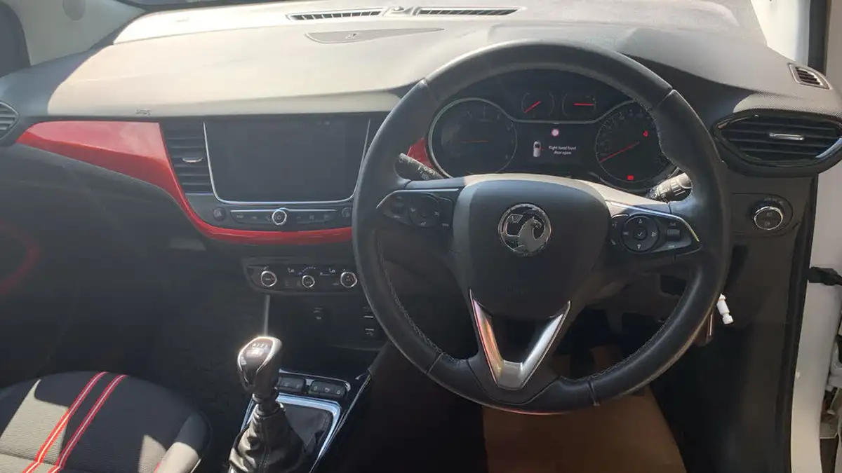 2023-vauxhall-crossland-12-gs-110ps-big-3
