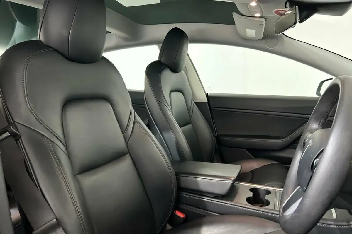2020-tesla-model-3-e-standard-plus-big-21
