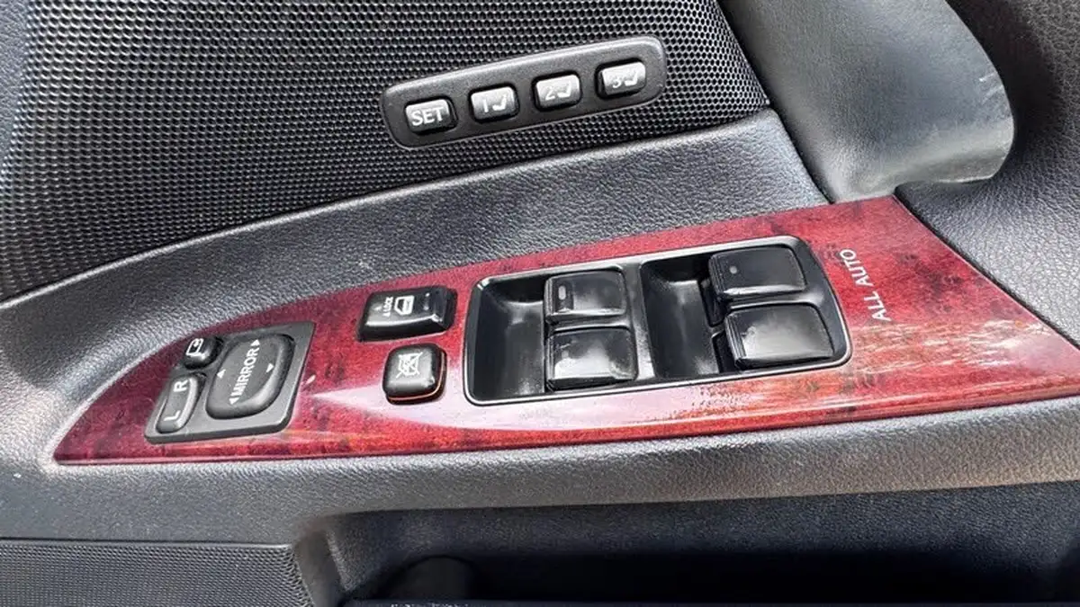 2008-lexus-is-250-25-se-auto-big-24