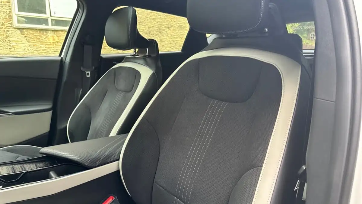 2024-kia-ev6-e-gt-line-s-225bhp-774kwh-lithium-ion-heat-pump-big-33