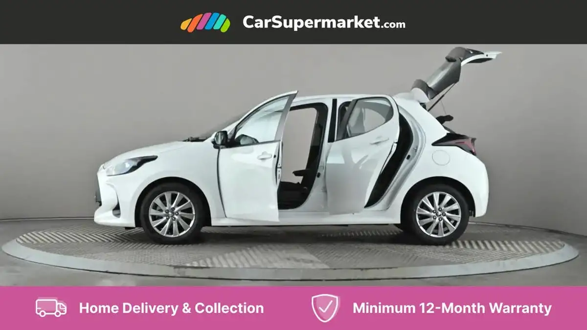 2022-toyota-yaris-15-vvt-i-icon-big-8