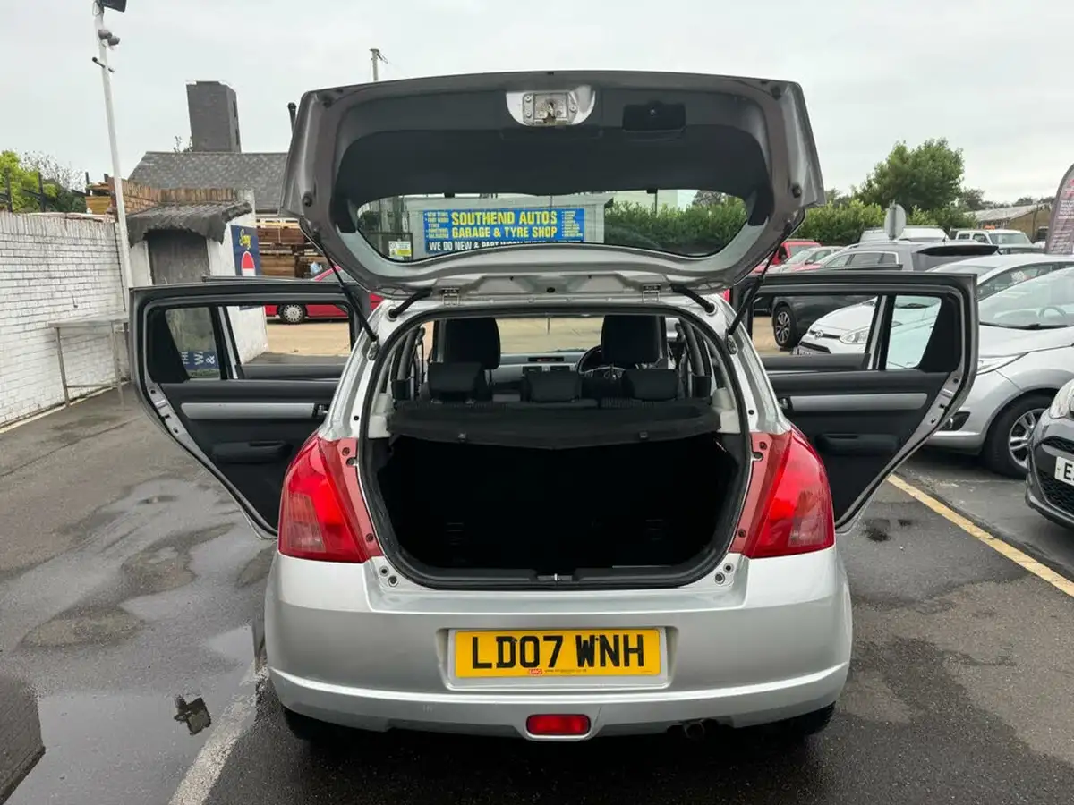 2007-suzuki-swift-15-glx-5d-big-49