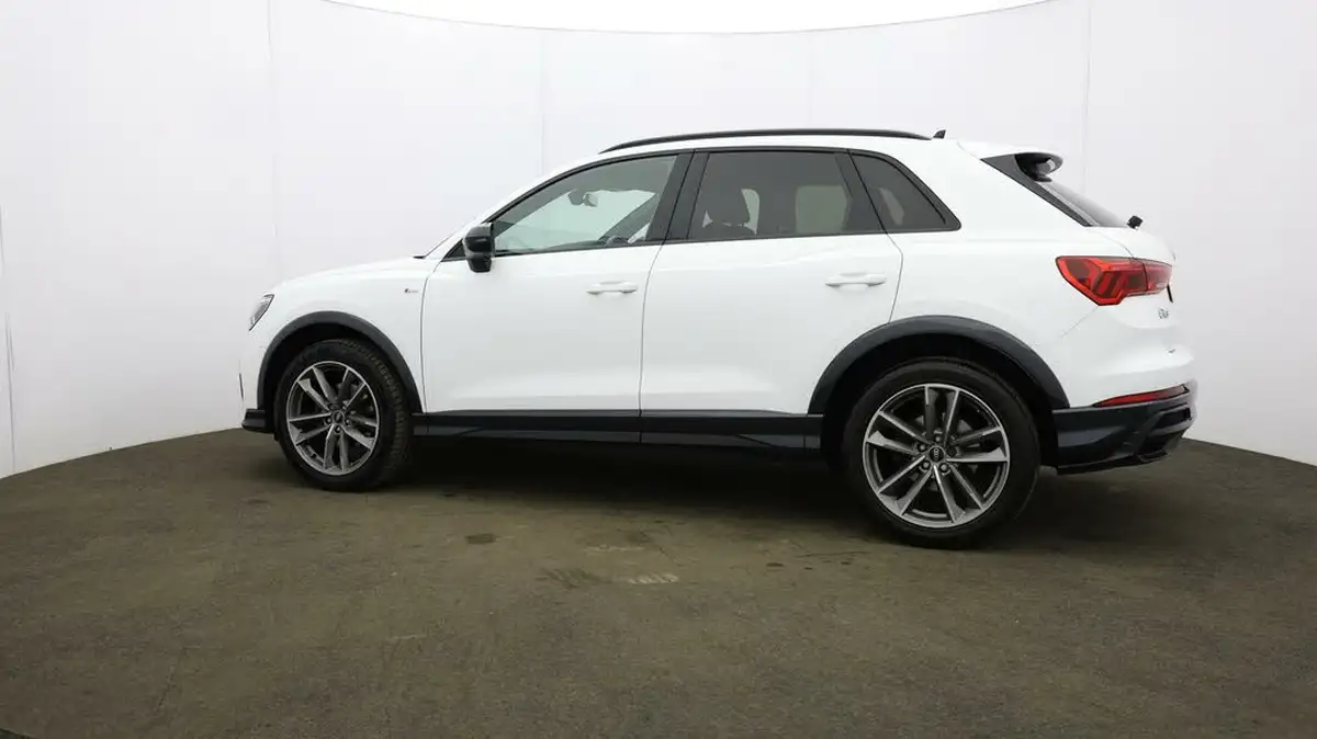 2022-audi-q3-15-35-tfsi-black-edition-codcomfort-sound-pack-station-wagon-big-61