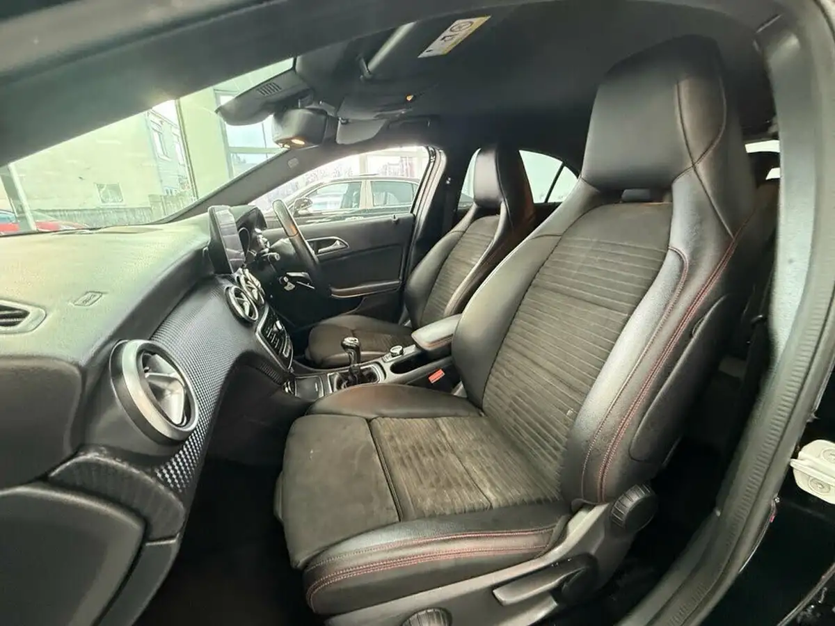 2018-mercedes-benz-a-class-21d-a200d-amg-line-ss-big-14