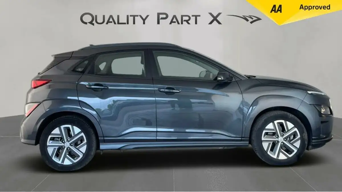 2022-hyundai-kona-e-se-connect-big-1