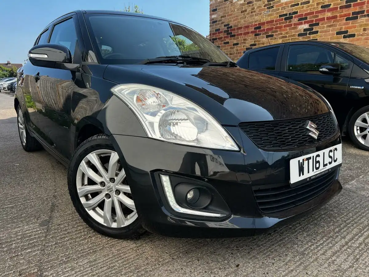 2016-suzuki-swift-12-sz4-94ps-nav-5d-at-big-0