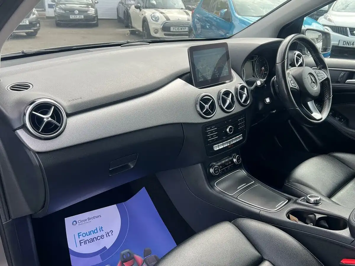 2017-mercedes-benz-b-class-15d-b180-sport-executive-7g-dct-big-27