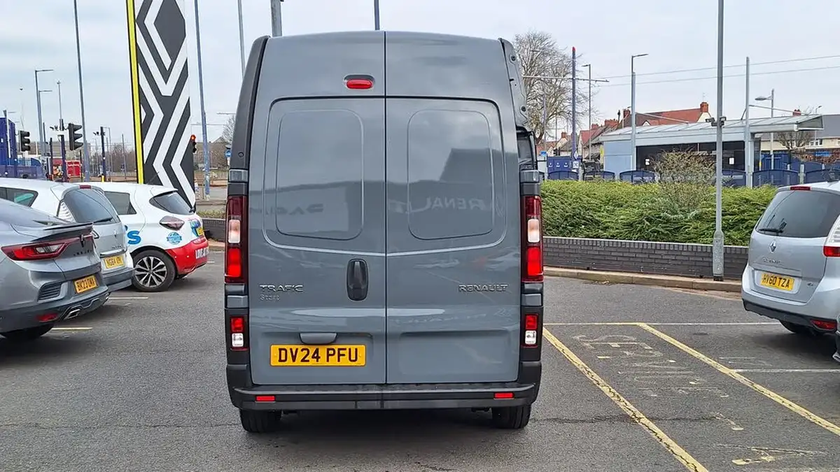 2023-renault-trafic-20dci-lh30-150-start-big-18