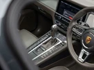 2021-porsche-macan-29-turbo-small-38