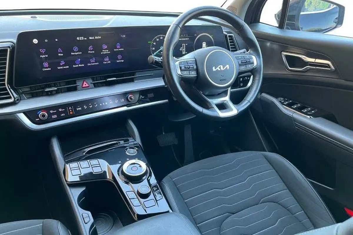 2022-kia-sportage-16-t-gdi-3-226bhp-hev-1598cc-auto-big-10