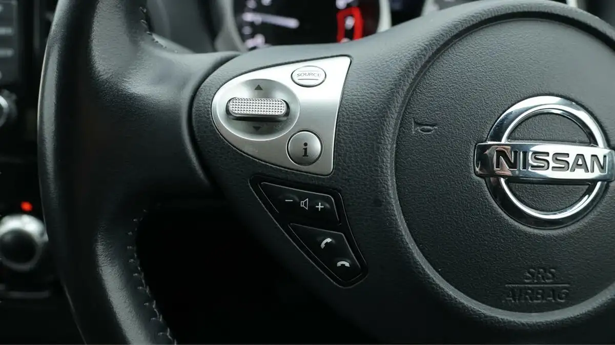 2019-nissan-juke-16-tekna-112ps-ss-big-23