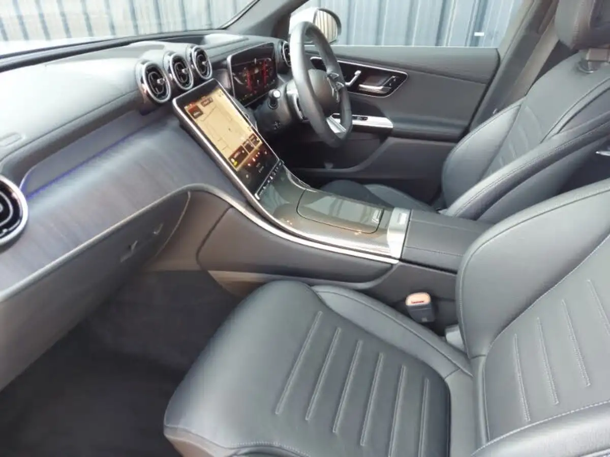 2023-mercedes-benz-glc-class-20d-glc300d-amg-line-premium-plus-269ps-coupe-5d-1993cc-big-4