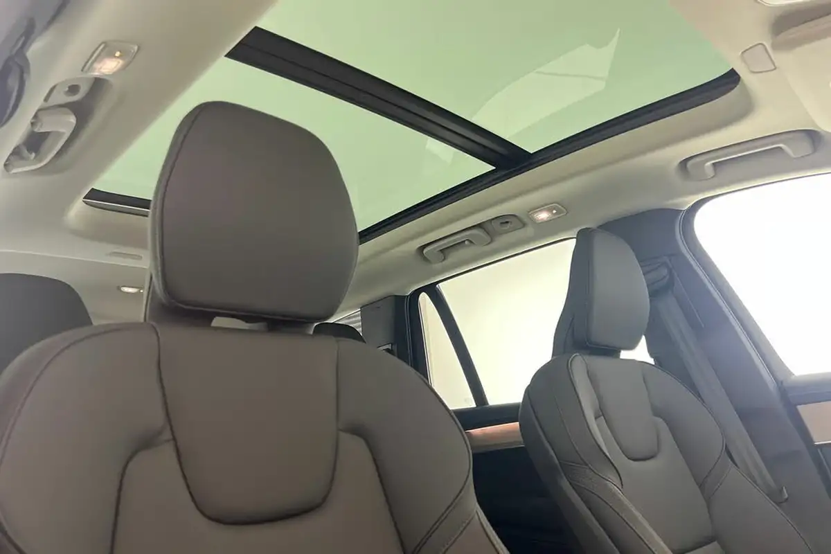 2025-volvo-xc90-20-b5-plus-big-31