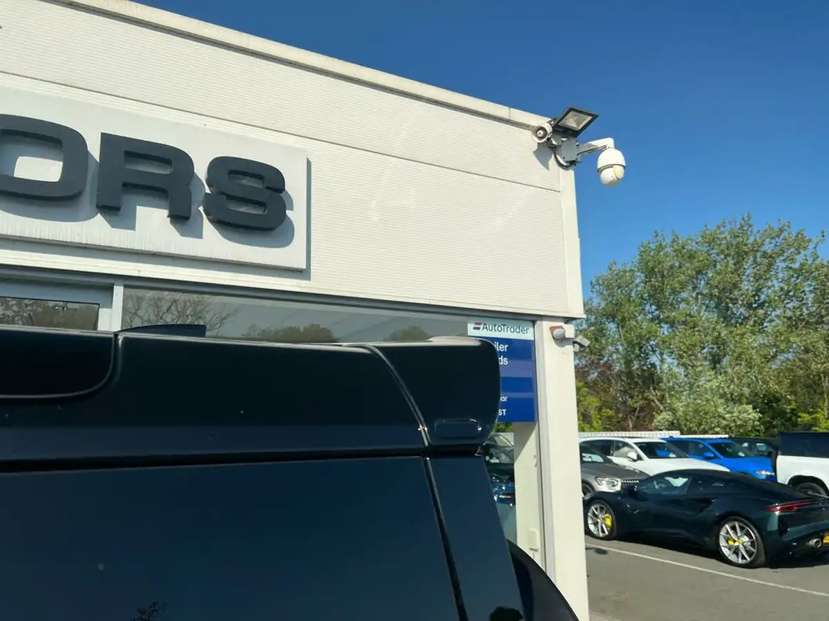 2021-land-rover-90-defender-30-d250-xs-edition-big-9