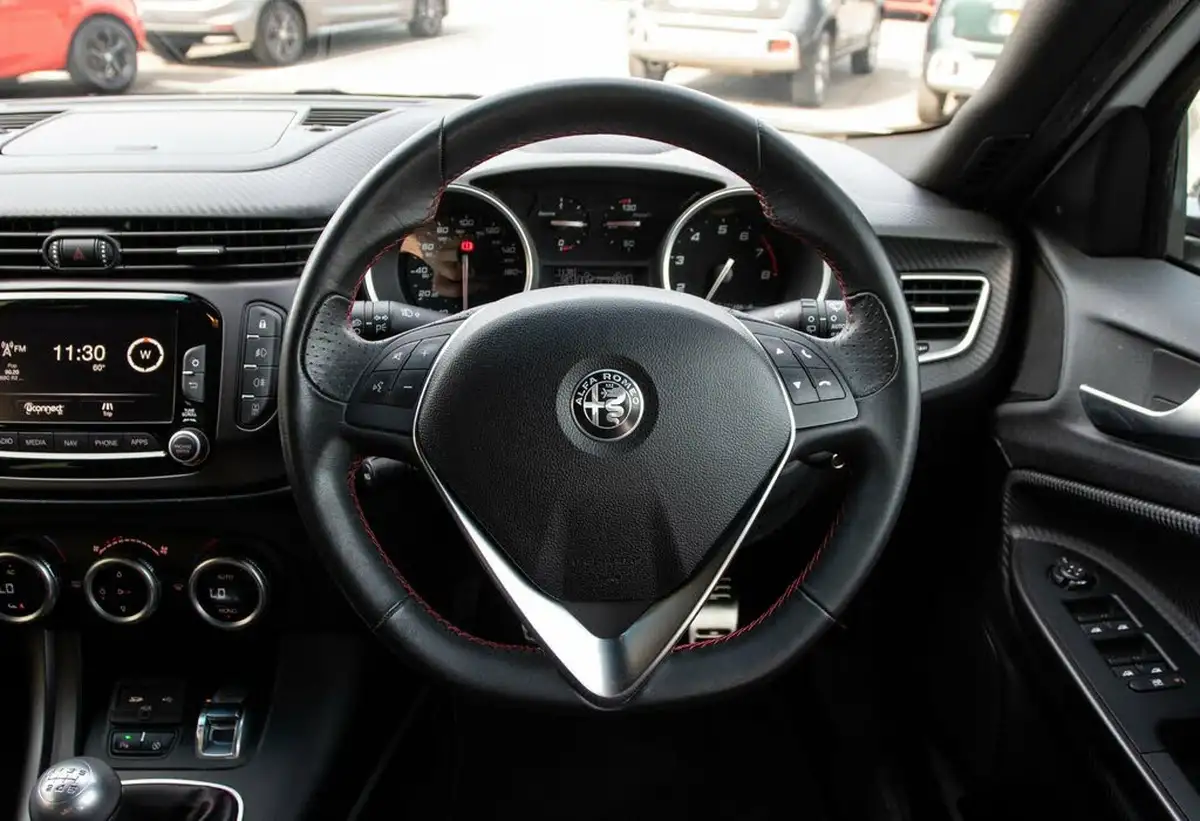 2016-alfa-romeo-giulietta-14-tb-multiair-speciale-big-20