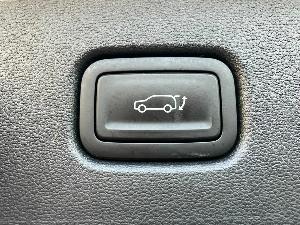 2024-hyundai-kona-e-n-line-big-37