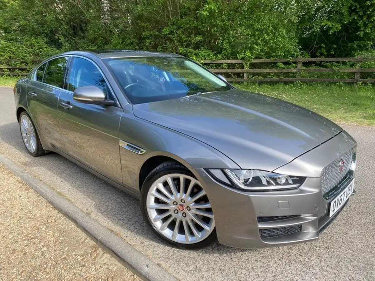 2017-jaguar-xe-20d-portfolio-240ps-awd-ss-1998cc-auto-big-0