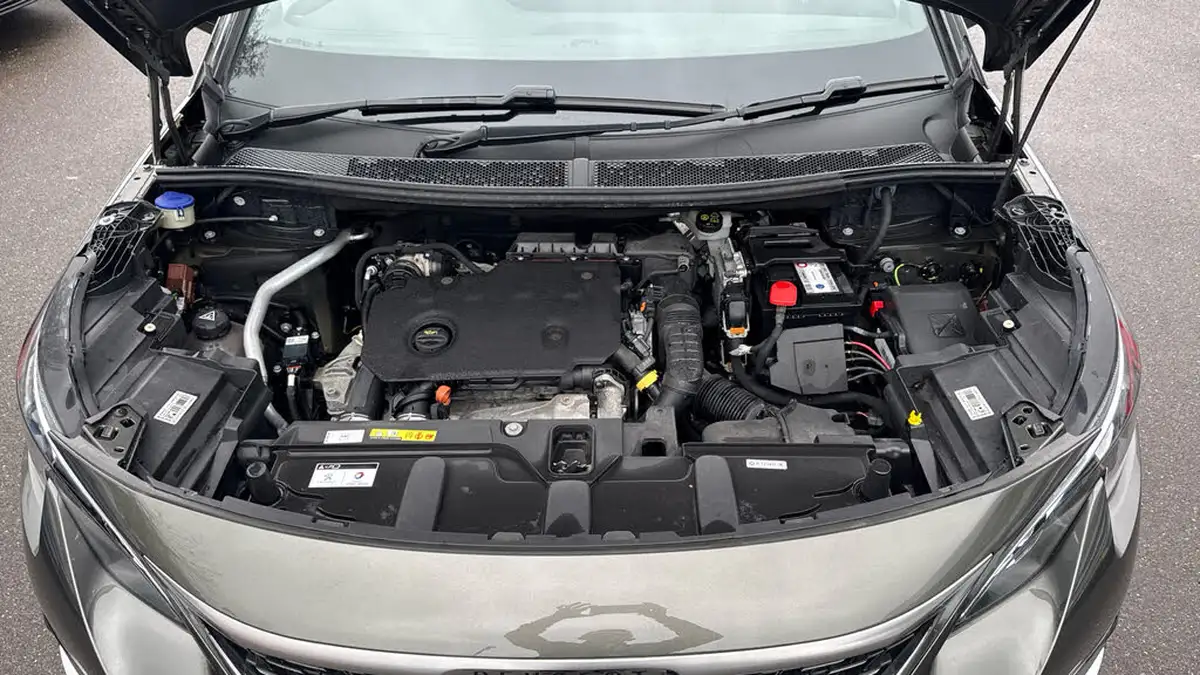 2019-peugeot-5008-suv-15-bluehdi-gt-line-eat8-big-17