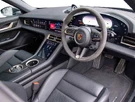 2021-porsche-taycan-e-4s-571ps-performance-battery-plus-small-4