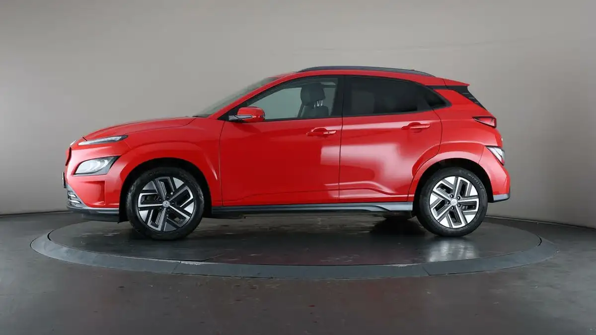 2021-hyundai-kona-e-ultimate-big-37