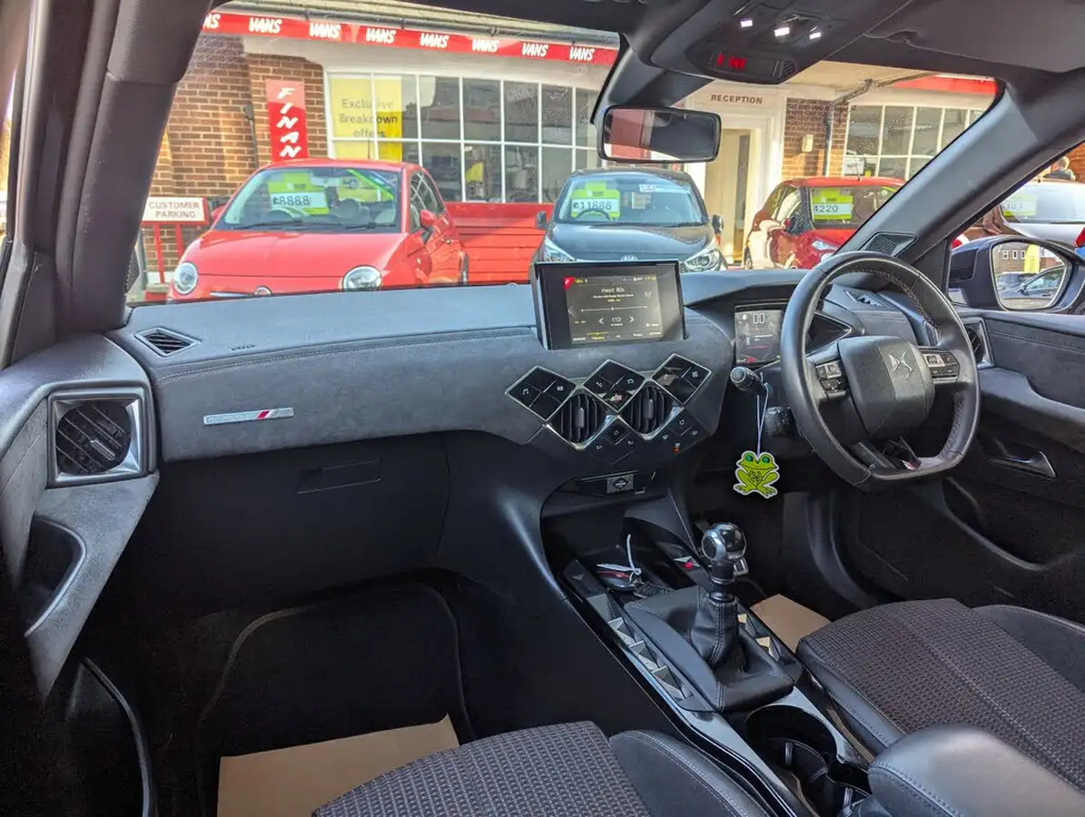 2019-ds-ds-3-crossback-12-puretech-performance-line-100ps-big-5