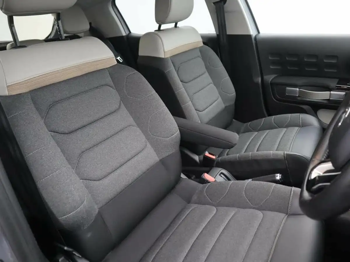 2021-citroen-c3-12-puretech-shine-plus-110ps-eat6-big-10
