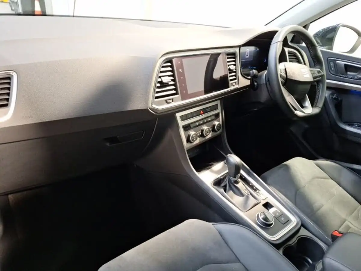 2023-seat-ateca-15-ecotsi-xperience-dsg-big-4