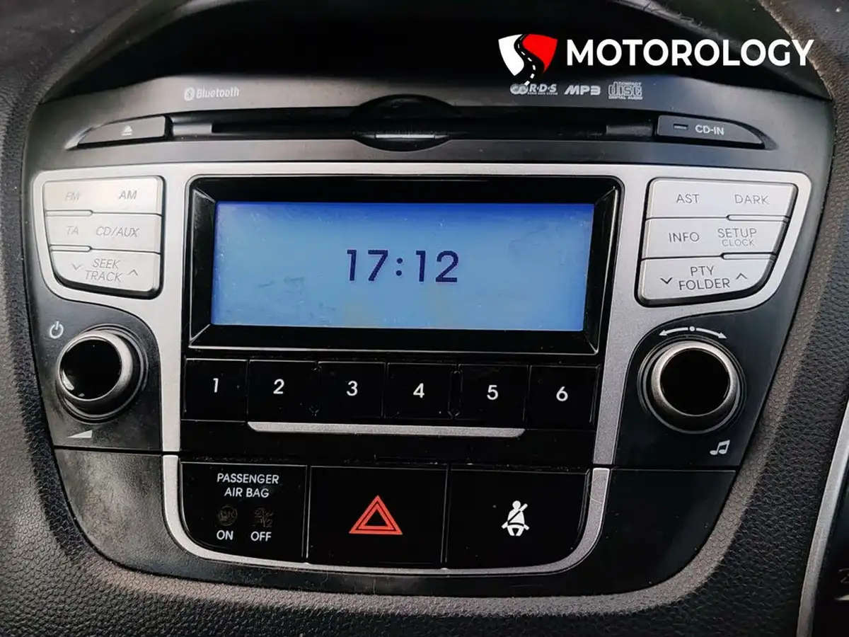2013-hyundai-ix35-16-style-big-8