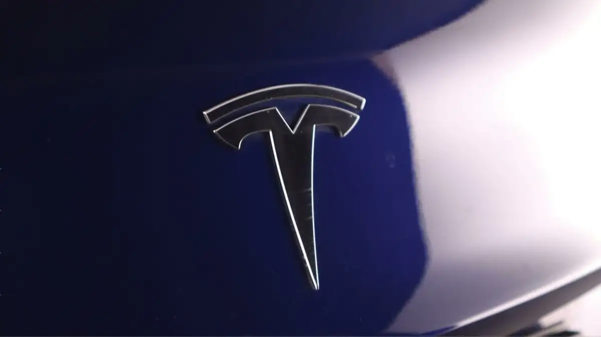 2021-tesla-model-3-e-long-range-awd-big-20