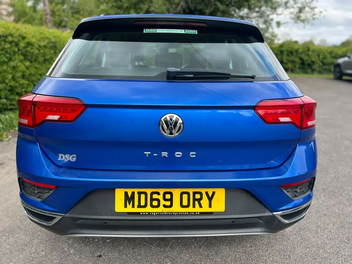 2020-volkswagen-t-roc-15-tsi-se-big-7