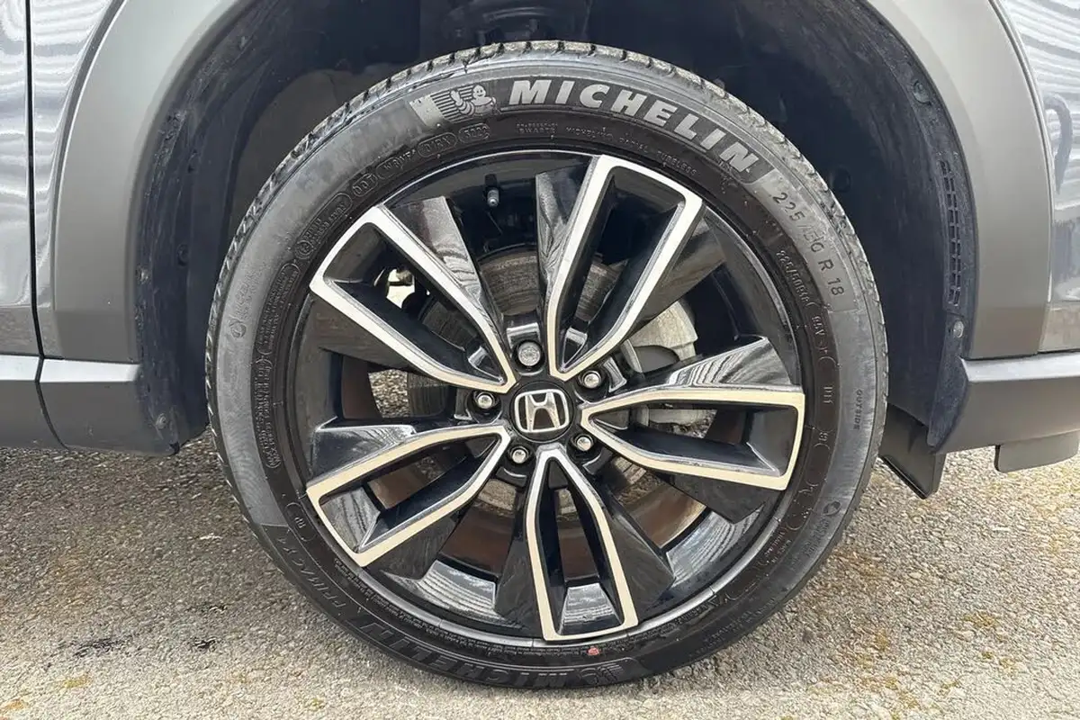 2023-honda-hr-v-15-i-mmd-elegance-big-14