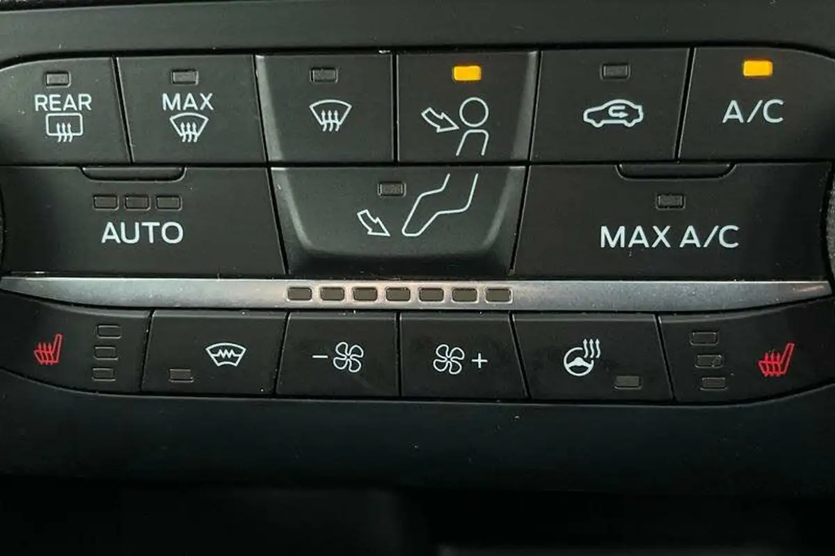 2023-ford-kuga-big-31