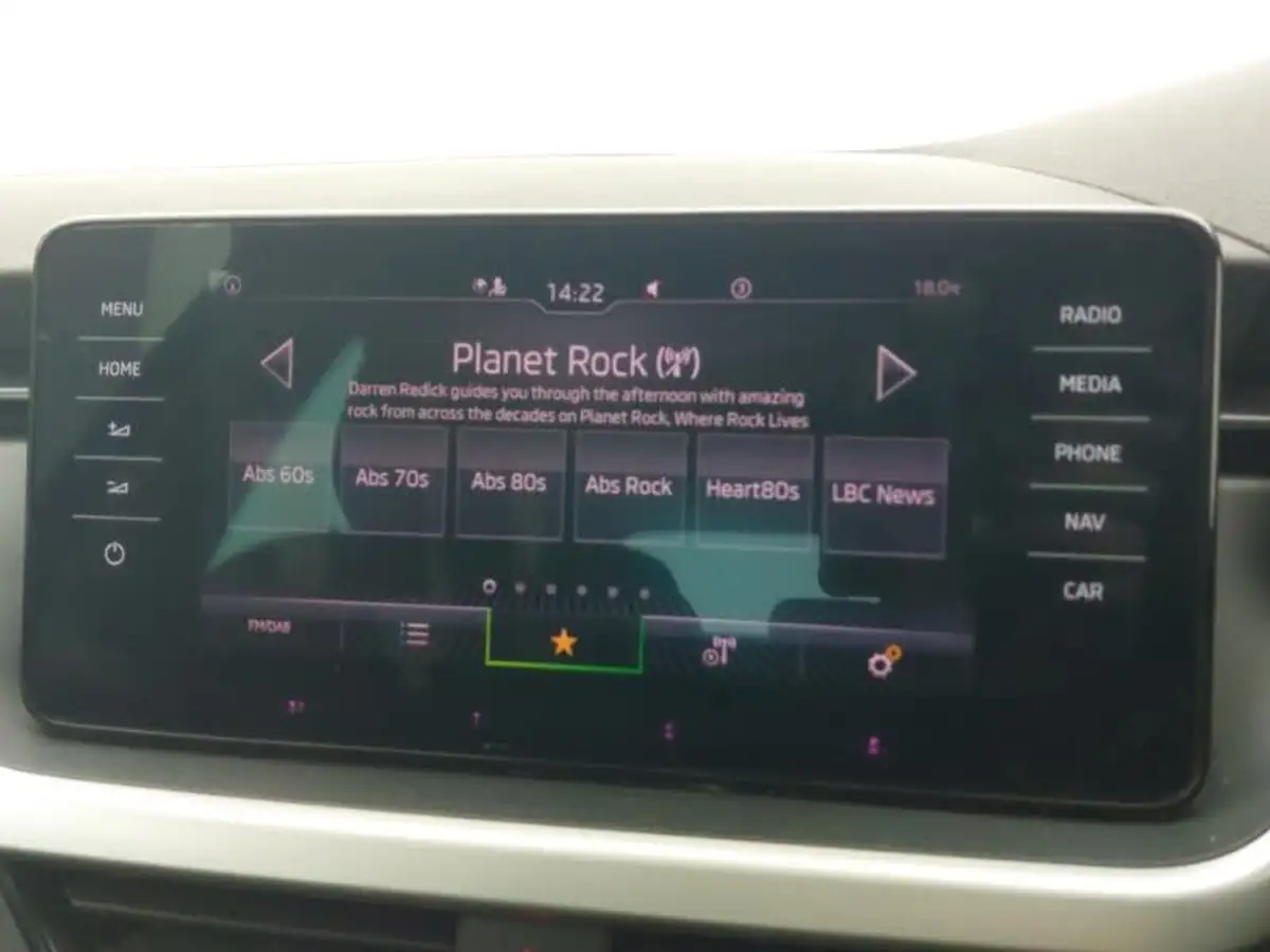 2023-skoda-kamiq-10-tsi-se-drive-95ps-big-14
